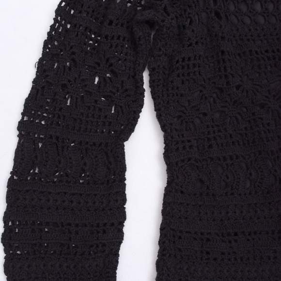 Black Long Sleeve Feminine Lace Like Sheer Goth Top Large - Picture 6 of 12